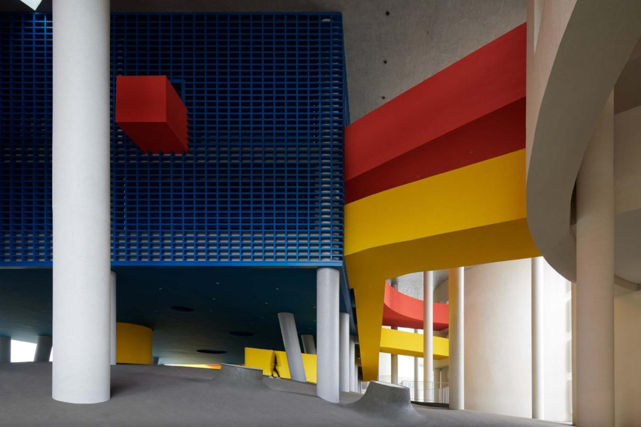 BIM建筑|海口江东寰岛实验学校 / 迹·建筑事务所