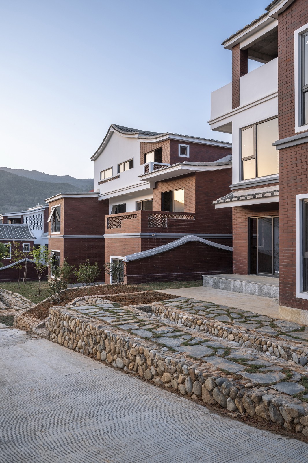 BIM建筑|探索乡居营造的新模式：永春县新时代农村社区 / 三文建筑