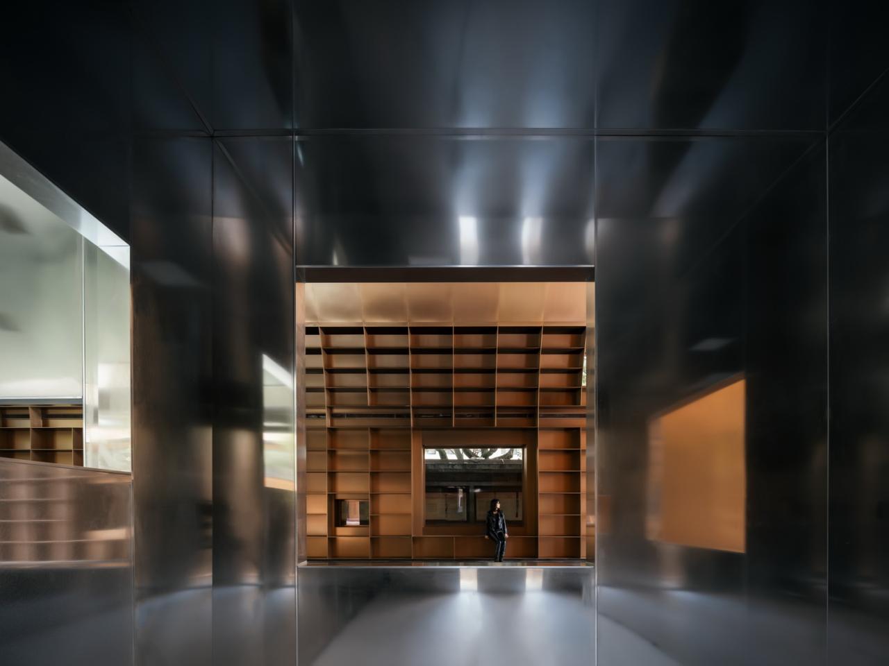 BIM建筑|全金属外壳：铜堡 / Wutopia Lab