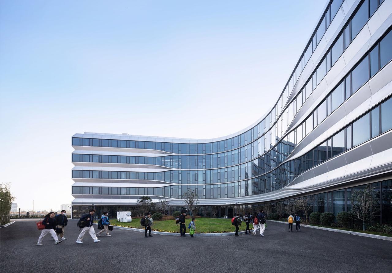 BIM建筑|Education Hub：HIS杭州国际学校 / 朱培栋-line+建筑事务所、gad