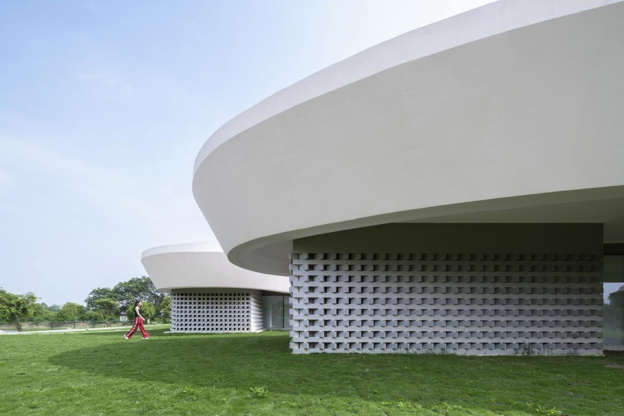 BIM建筑|涟漪：南海区淡水鱼产业技术示范推广中心 / Wutopia Lab