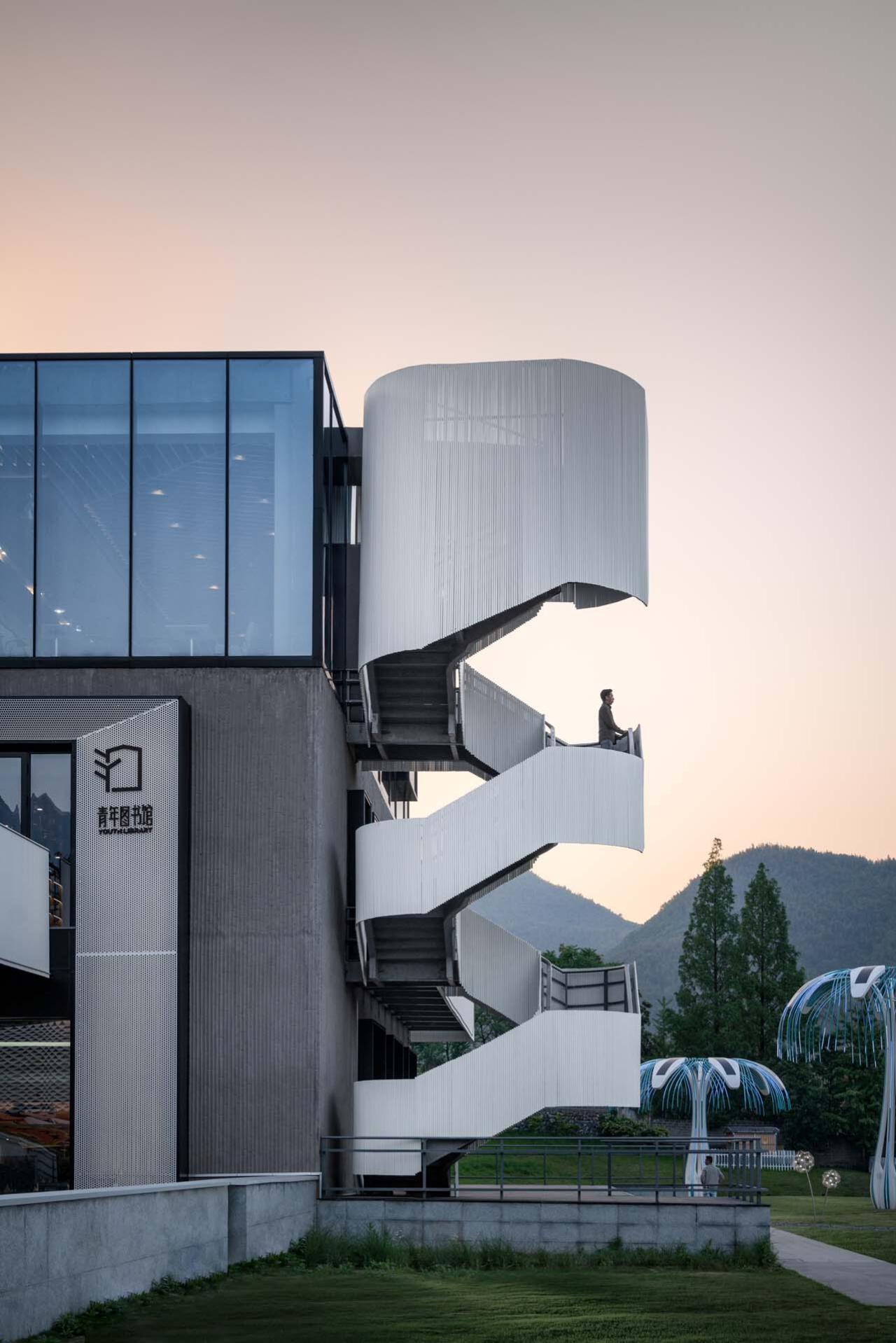 BIM建筑|余村印象青年图书馆 / 上海交通大学设计学院杜春宇团队