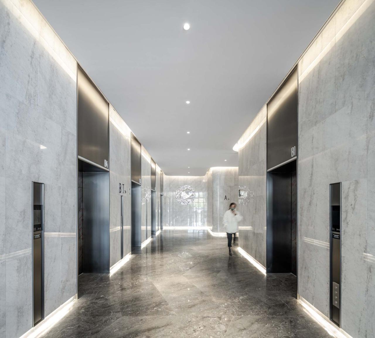 BIM建筑|钱江潮涌：杭州世茂智慧之门超高层城市综合体 / 姜平工作室