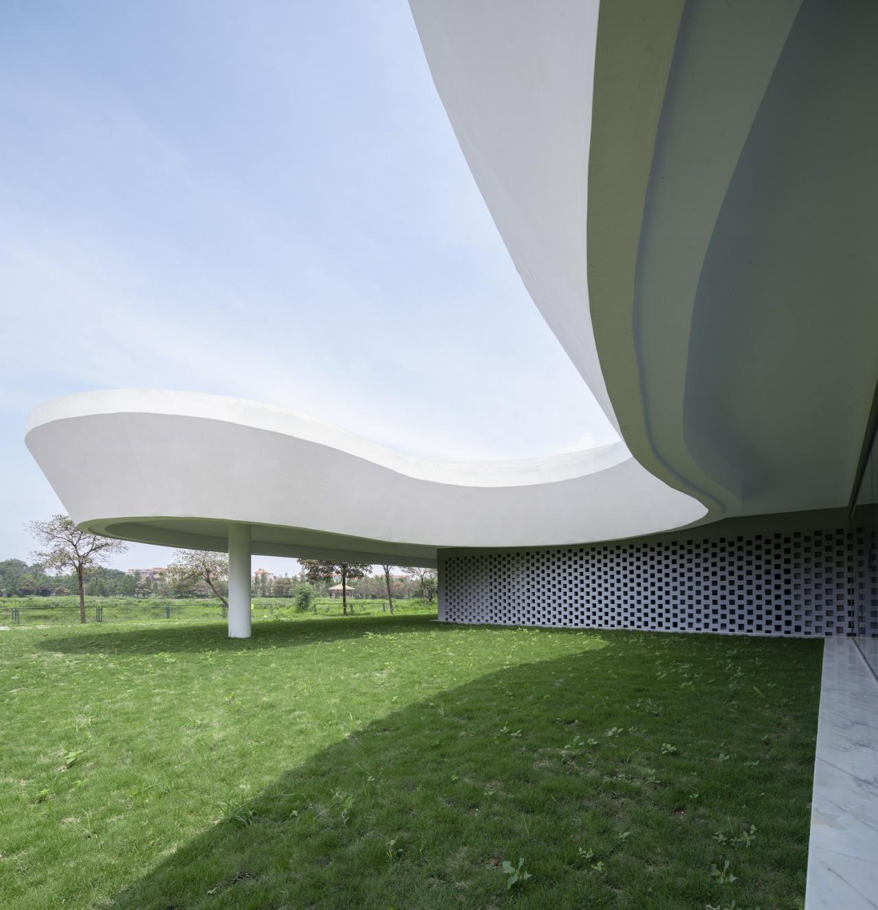 BIM建筑|涟漪：南海区淡水鱼产业技术示范推广中心 / Wutopia Lab