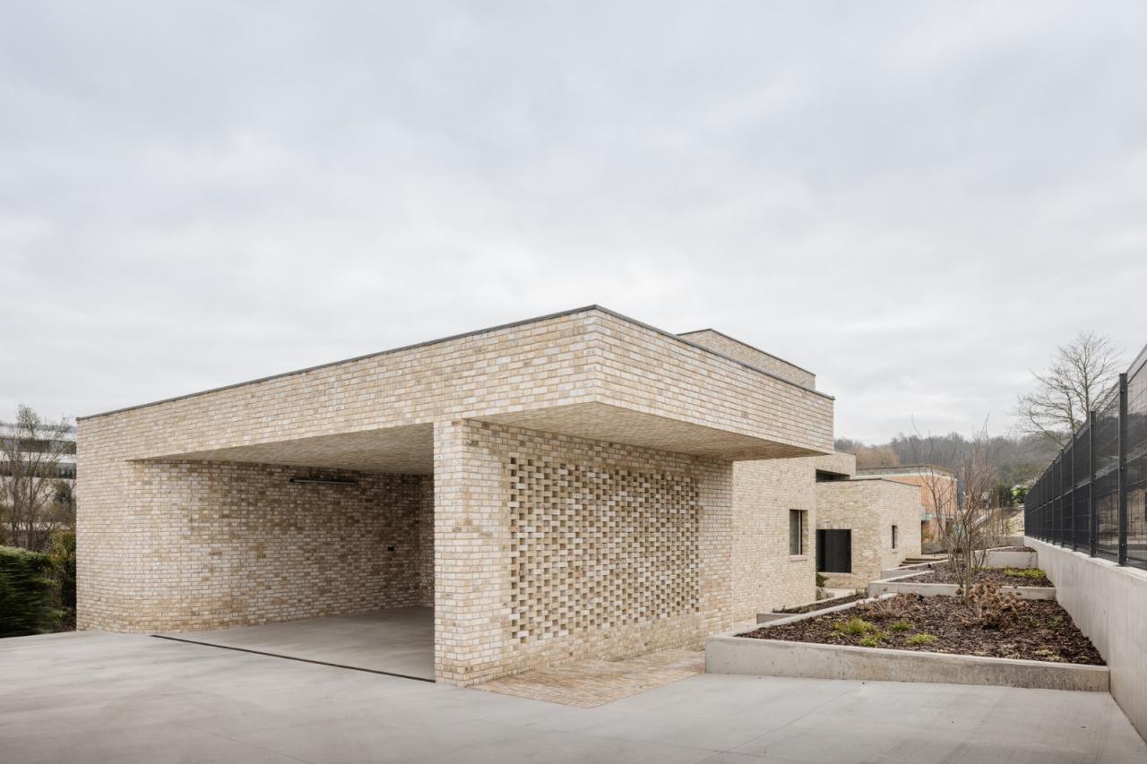 BIM建筑|独立住宅：砖房 ZáhorskéSady / ARCHITEKTI mikulaj & mikulajova