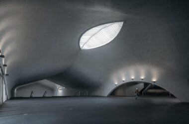 BIM建筑|全东北最大的清水混凝土巨构地下建筑：砼殿 / Wutopia Lab-BIM建筑网