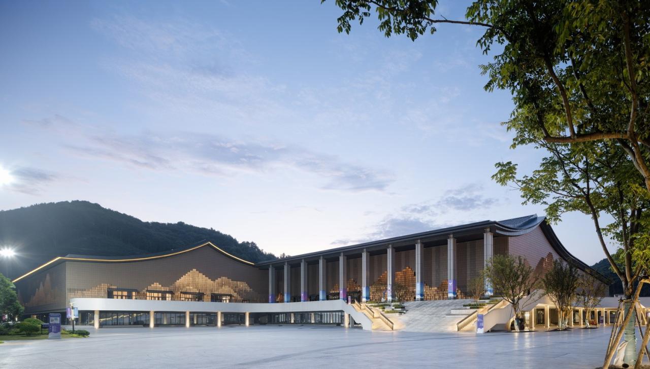 BIM建筑|富阳银湖体育中心:亚运射击射箭现代五项馆 / 浙江大学建筑设计研究院