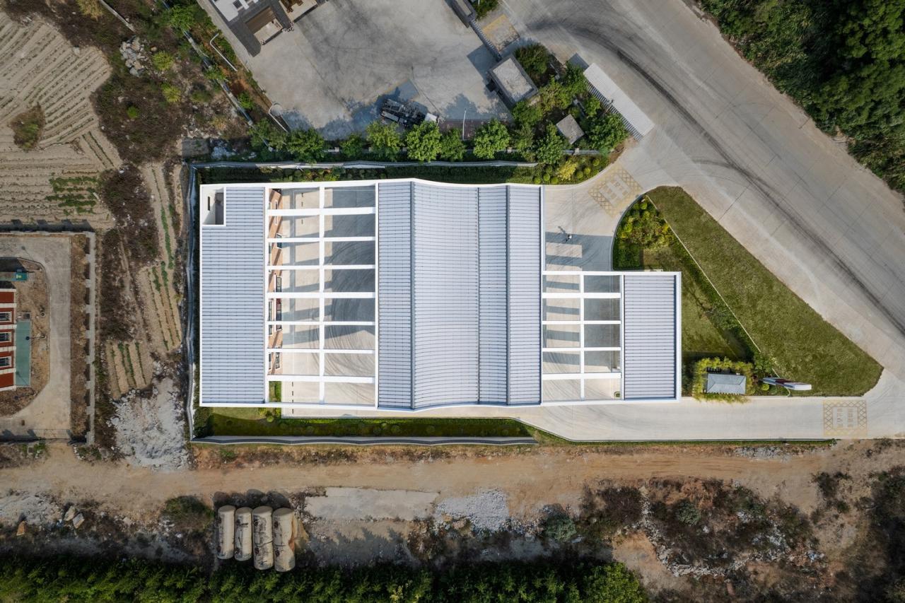 BIM建筑|平潭利群友联加油站 / 间外建筑工作室