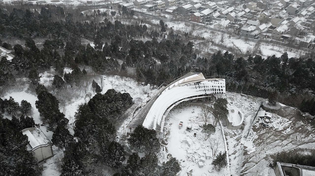 BIM建筑|咕咕来仪，大伾山悬崖驿站 / 繁星建筑工作室