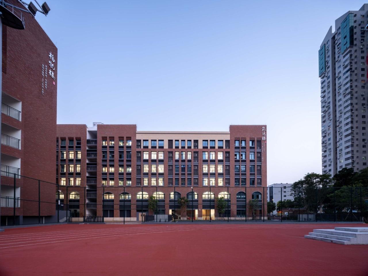 BIM建筑|深圳中学初中部 / 华艺设计