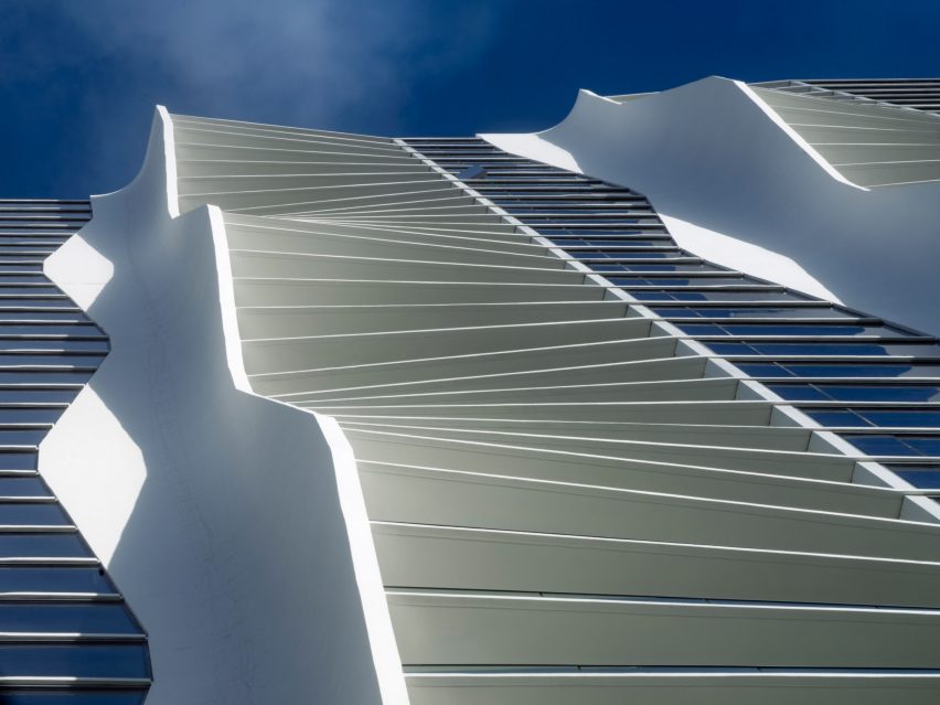 BIM建筑|冈工作室完成夏威夷“甘蔗立面”摩天大楼