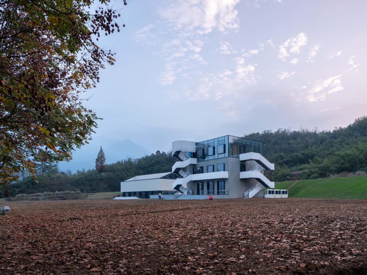 BIM建筑|余村印象青年图书馆 / 上海交通大学设计学院杜春宇团队