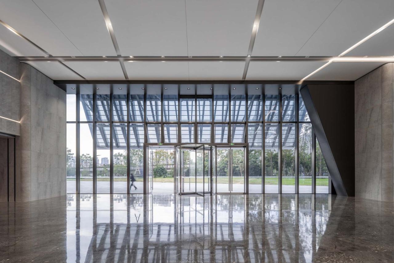 BIM建筑|钱江潮涌：杭州世茂智慧之门超高层城市综合体 / 姜平工作室