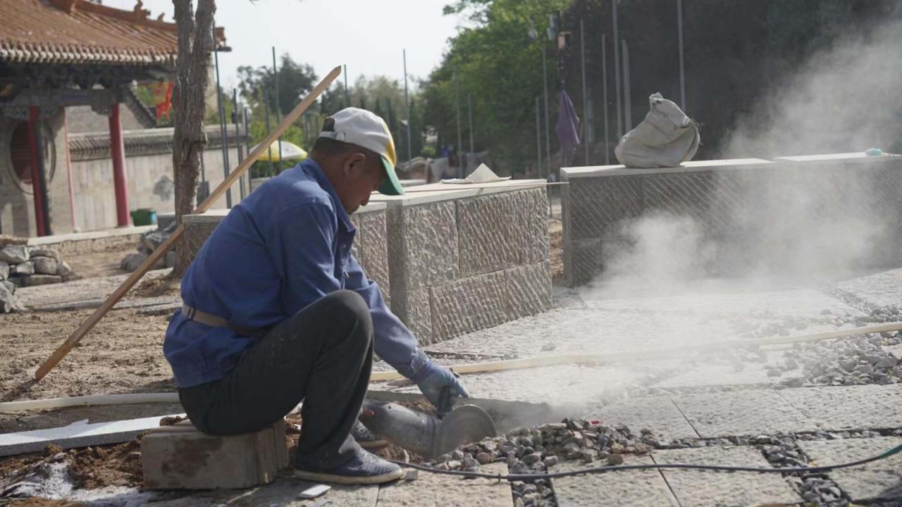 BIM建筑|咕咕来仪，大伾山悬崖驿站 / 繁星建筑工作室