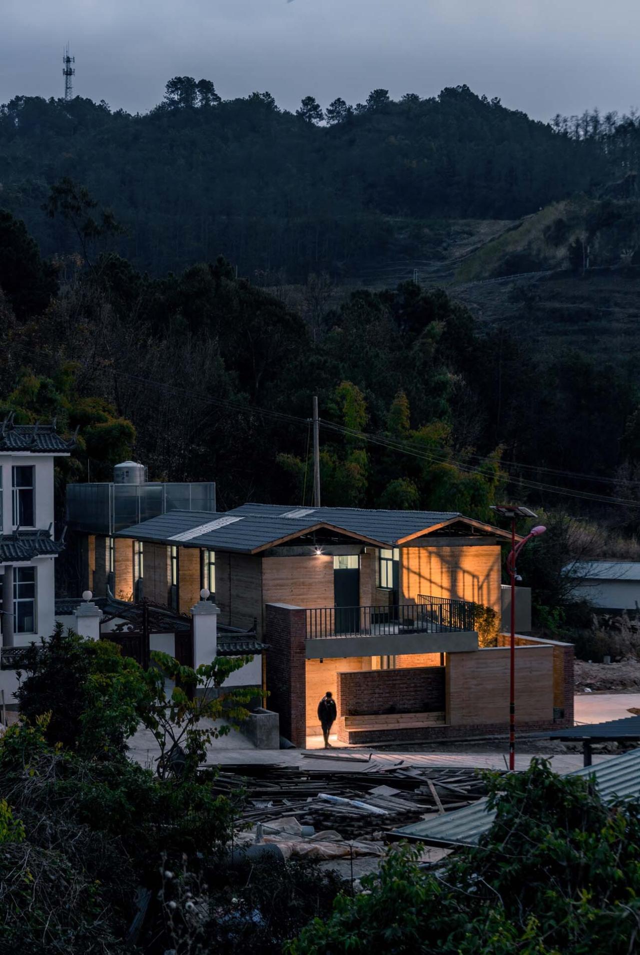 BIM建筑|乡村集合住宅 / 拾号建筑