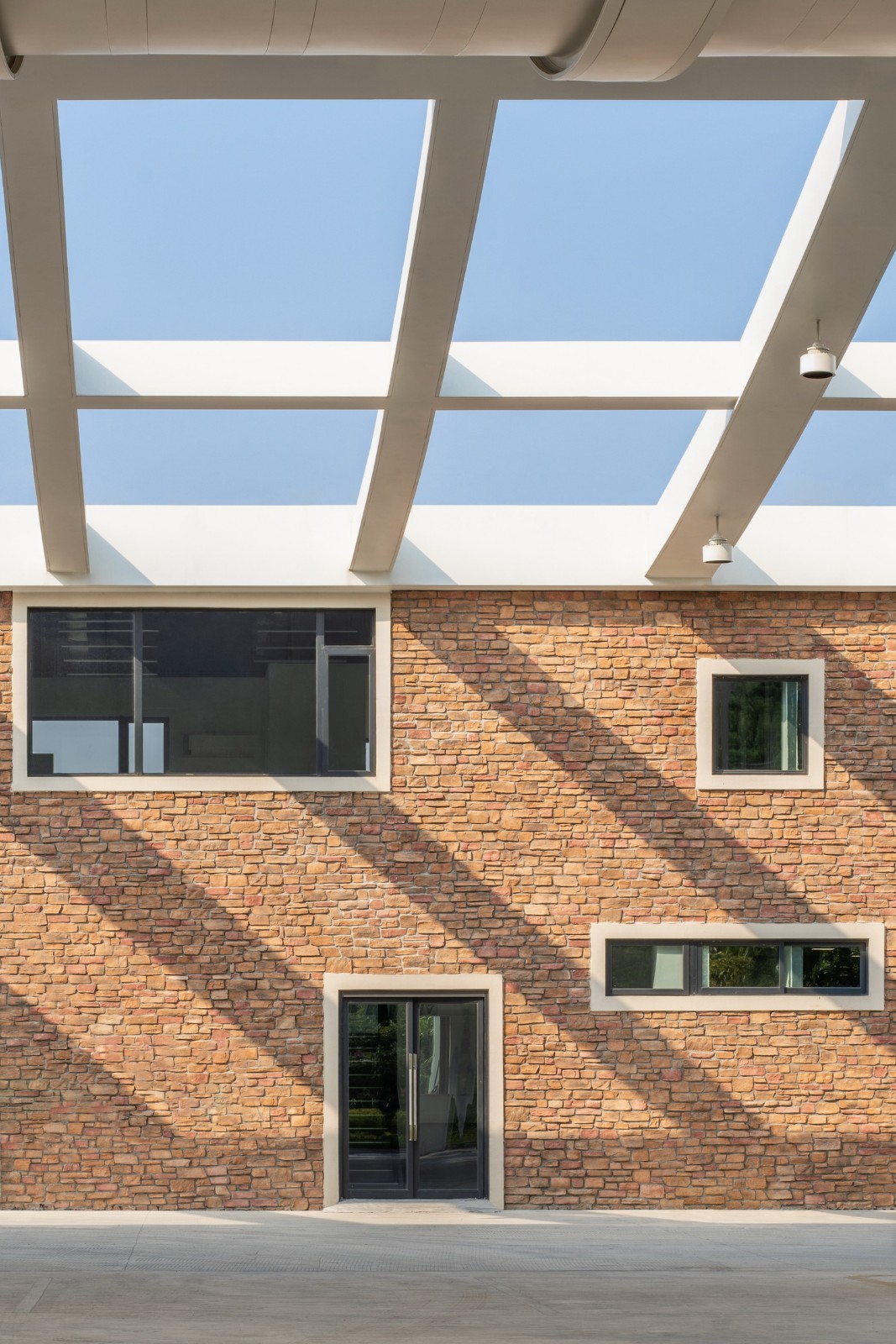 BIM建筑|平潭利群友联加油站 / 间外建筑工作室