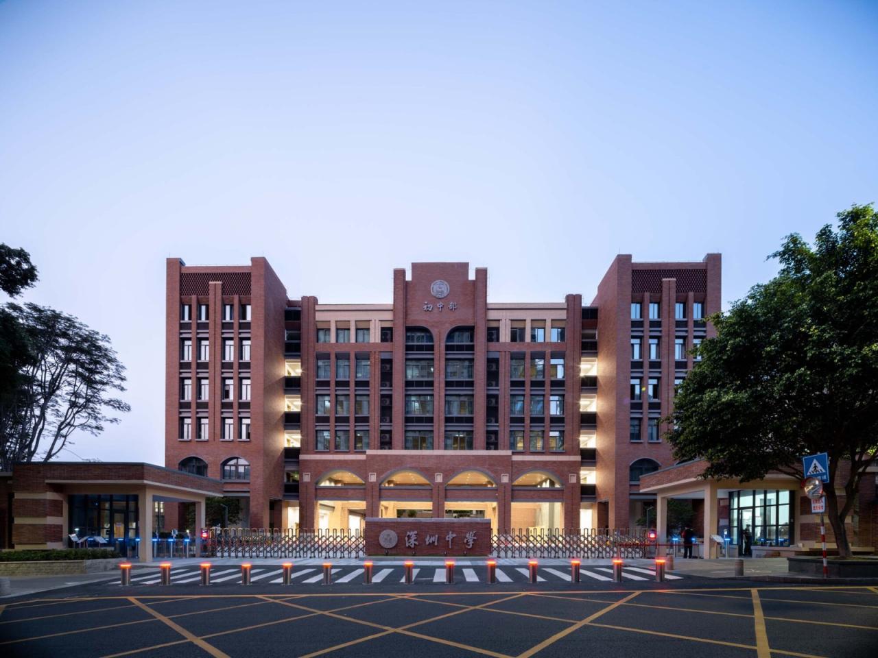 BIM建筑|深圳中学初中部 / 华艺设计