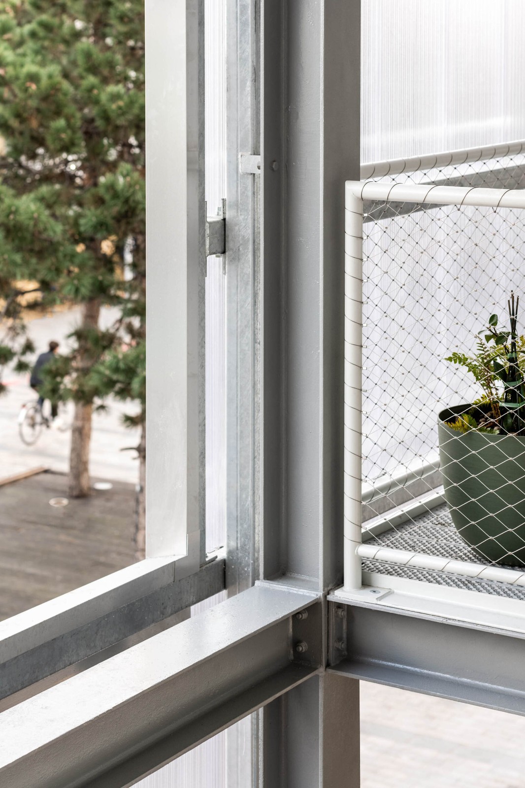 BIM建筑|商业社区，Bradbury 工厂 / [Y/N] Studio