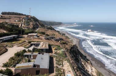 BIM建筑|拥抱海景：Pujol-Otaegui 住宅 / Raimundo Gutierrez Frías-BIM建筑网