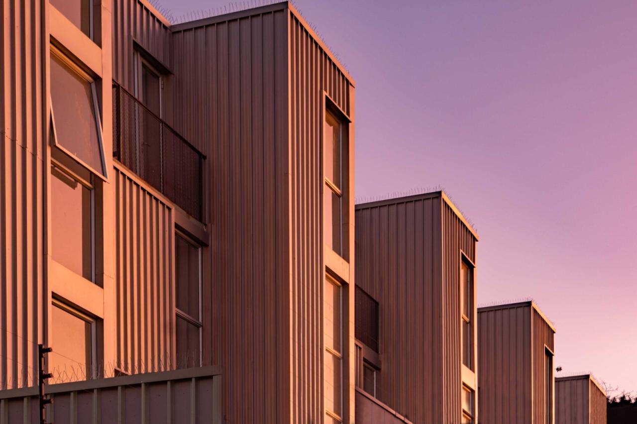 BIM建筑|集装箱宿舍 / Ian Hsü + Gabriel Rudolphy