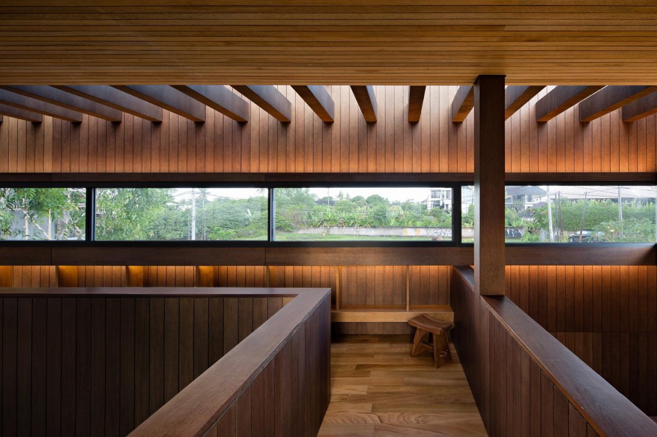 BIM建筑|跨廊桥相连，Tanatakah 别墅 / asimapra