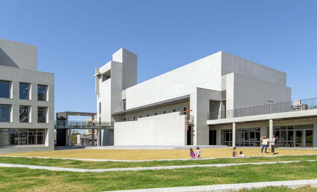 BIM建筑|中华福音神研究学院八德校区教堂 / 潘冀联合建筑师事务所