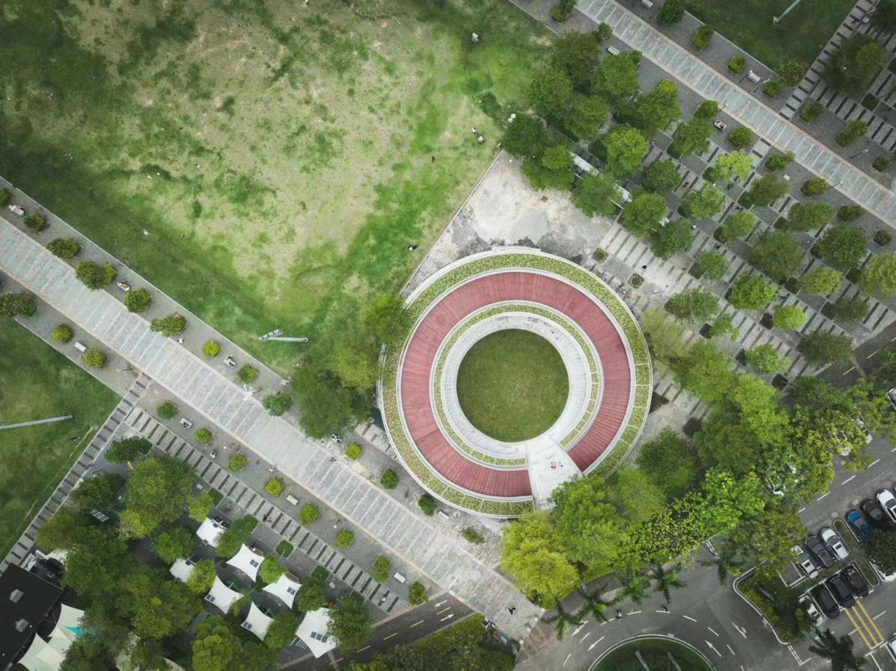 BIM建筑|深圳湾公园海风运动广场公厕设计 / CCDI 21设计工作室