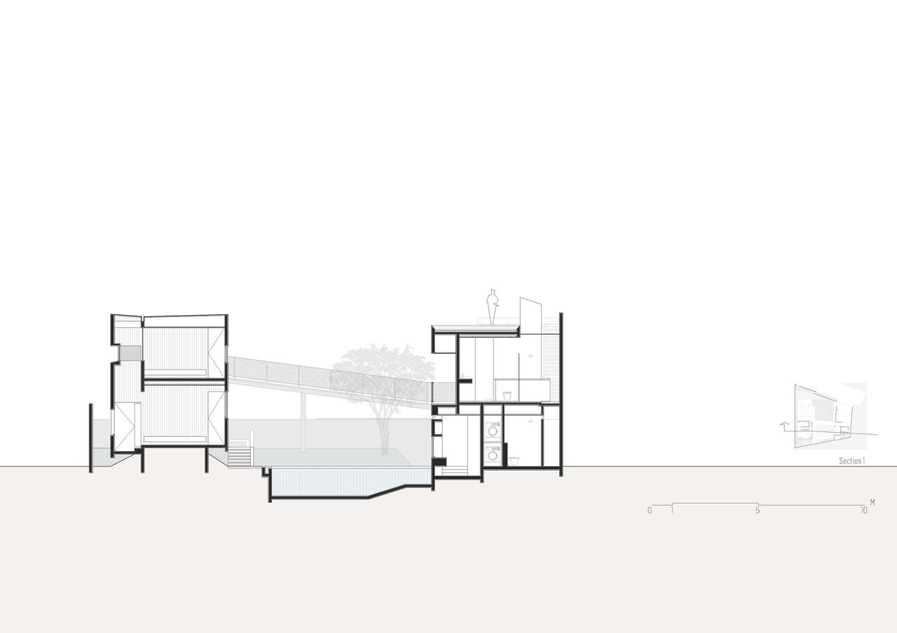 BIM建筑|跨廊桥相连，Tanatakah 别墅 / asimapra