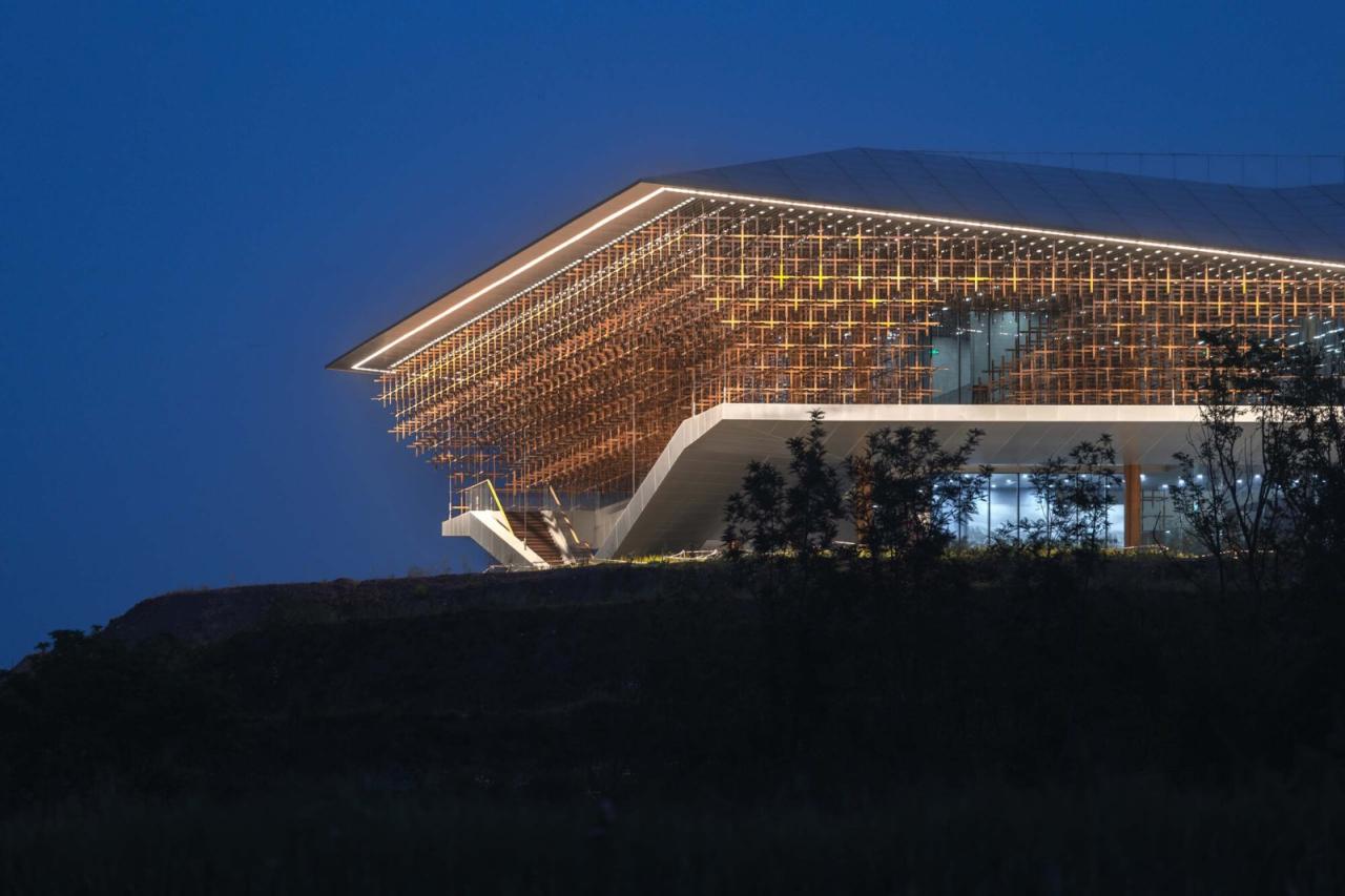 BIM建筑|天府文创城规划展示厅 / 安棣建筑设计