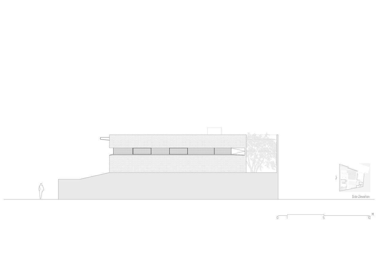 BIM建筑|跨廊桥相连，Tanatakah 别墅 / asimapra