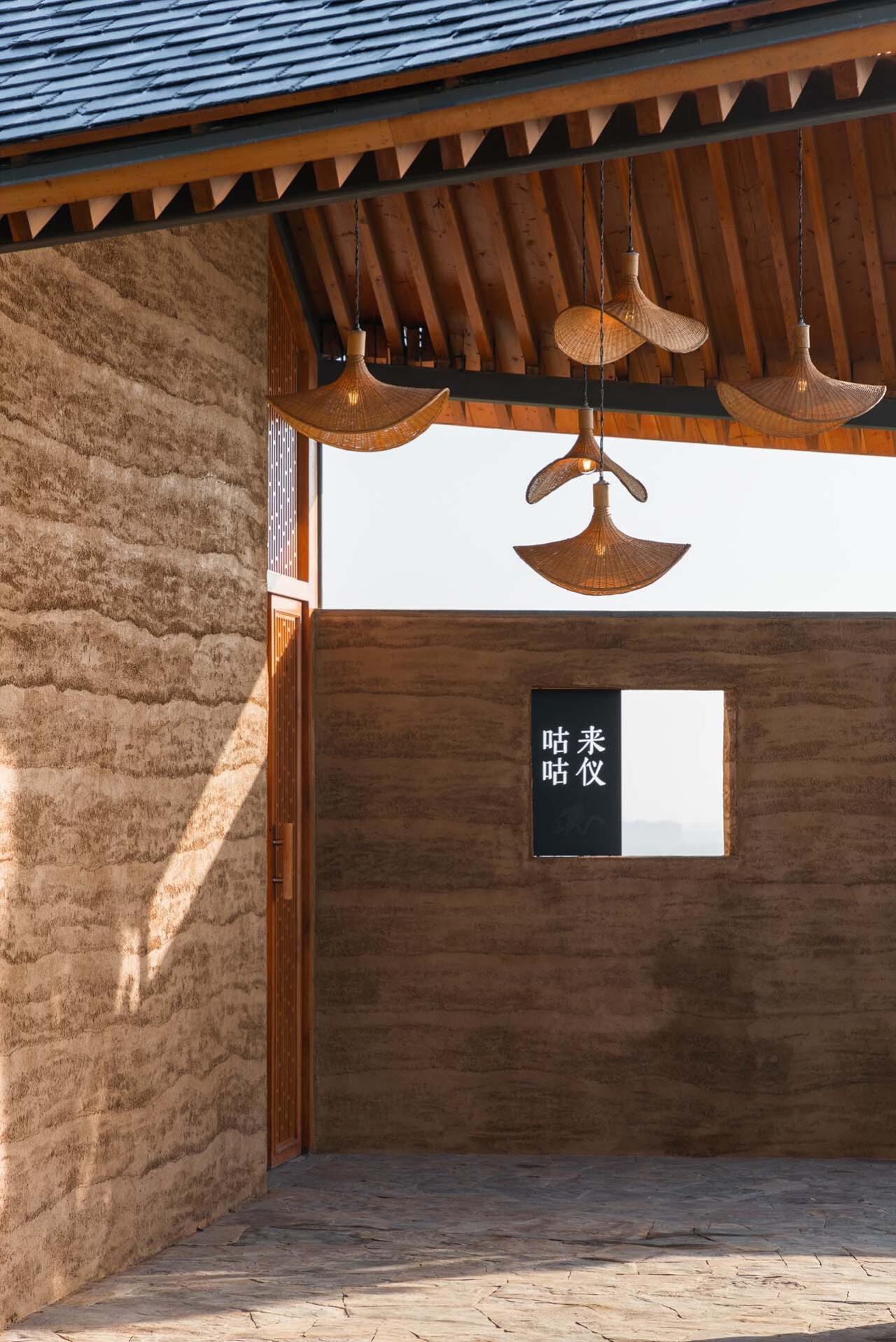 BIM建筑|咕咕来仪，大伾山悬崖驿站 / 繁星建筑工作室