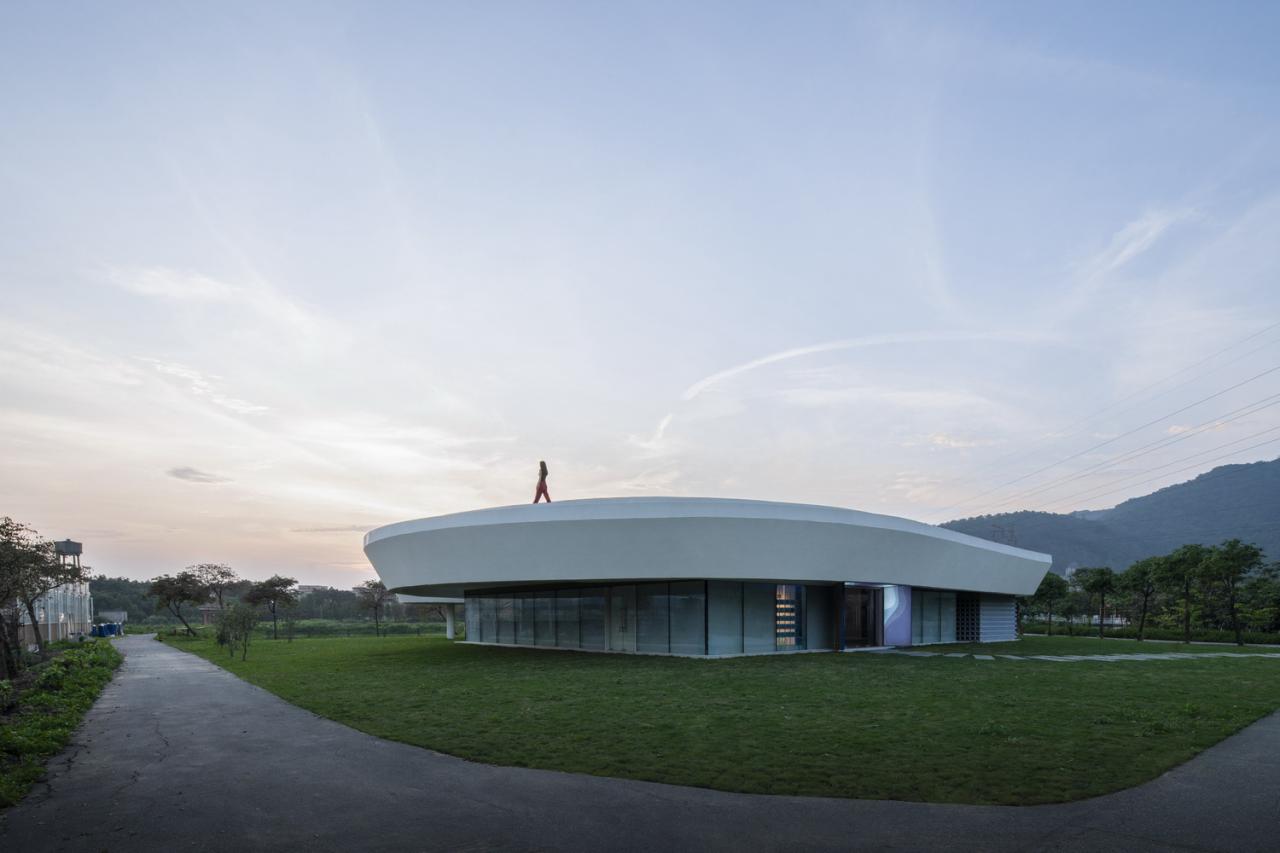 BIM建筑|涟漪：南海区淡水鱼产业技术示范推广中心 / Wutopia Lab