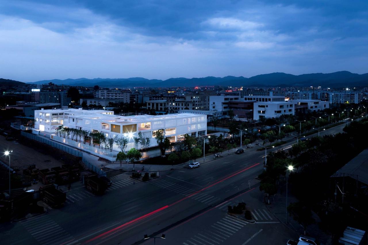 BIM建筑|普洱市思茅区小凤凰幼儿园 / 华南理工大学建筑设计研究院 陶郅工作室