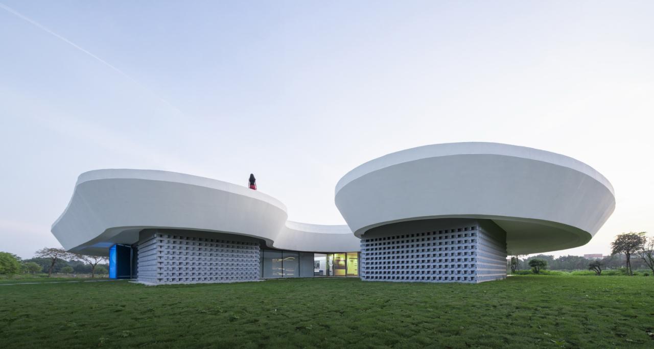 BIM建筑|涟漪：南海区淡水鱼产业技术示范推广中心 / Wutopia Lab