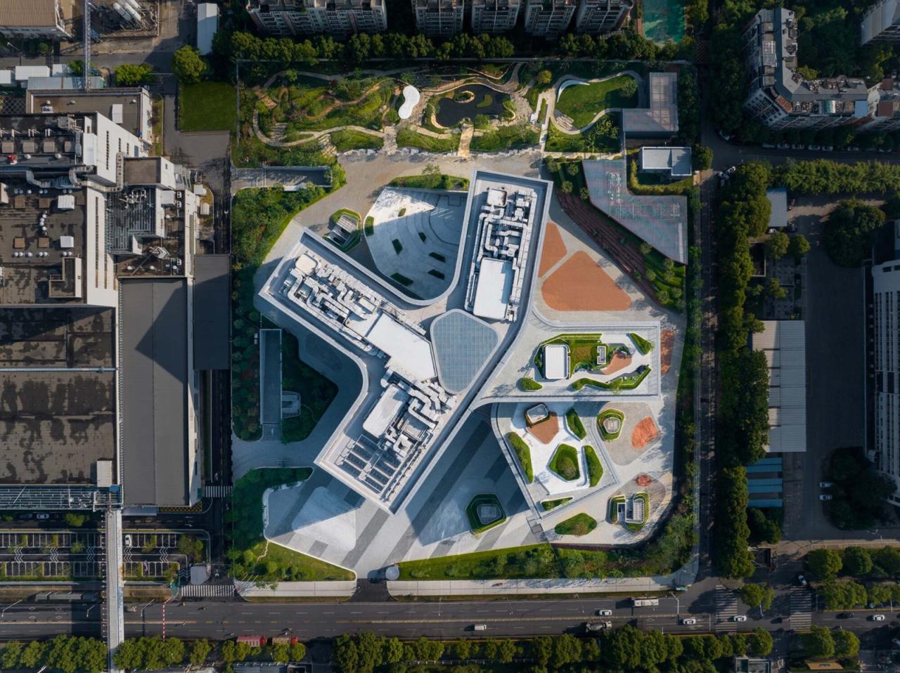 BIM建筑|长飞光纤产业大楼 / Gensler