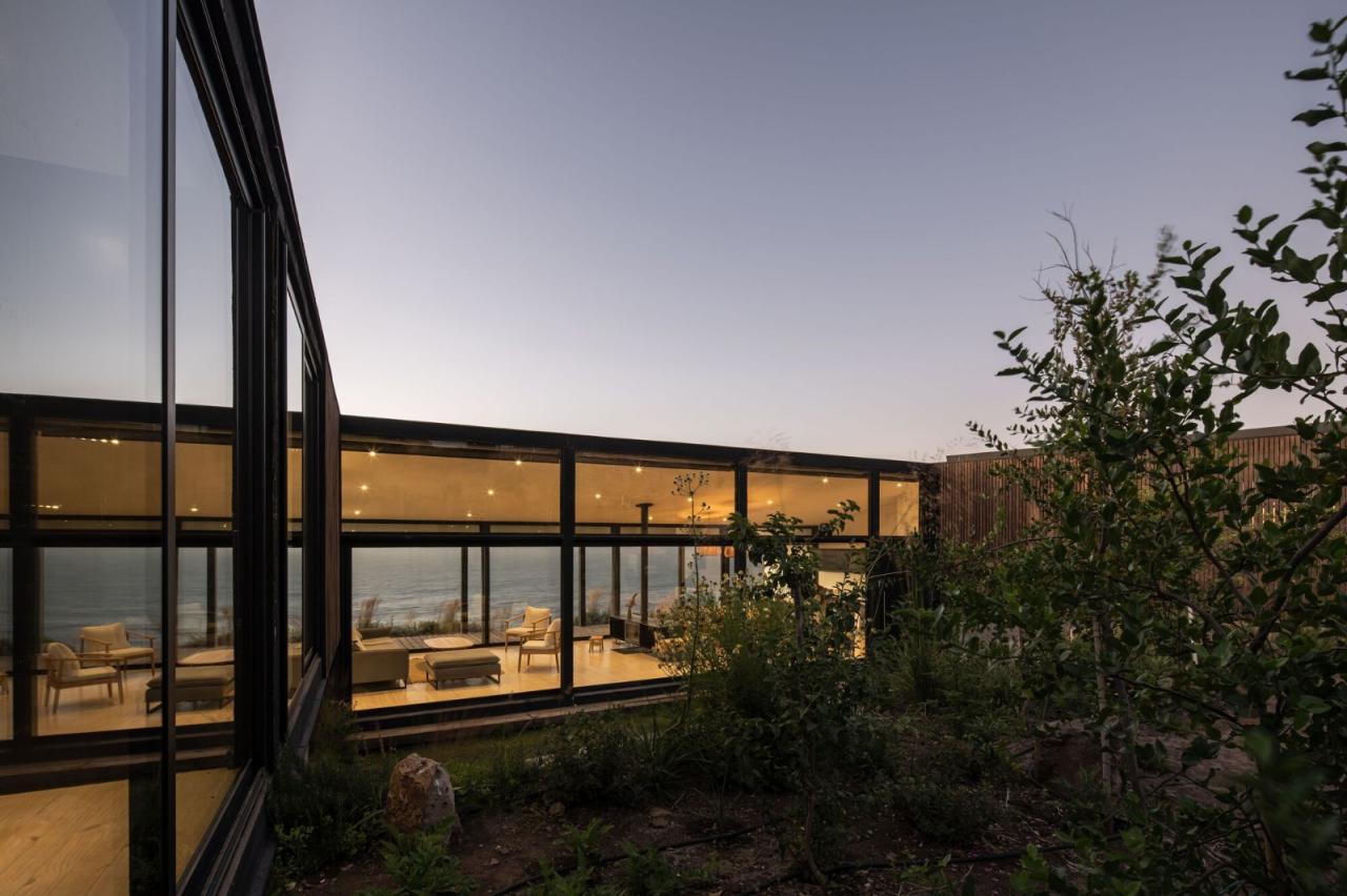 BIM建筑|拥抱海景：Pujol-Otaegui 住宅 / Raimundo Gutierrez Frías