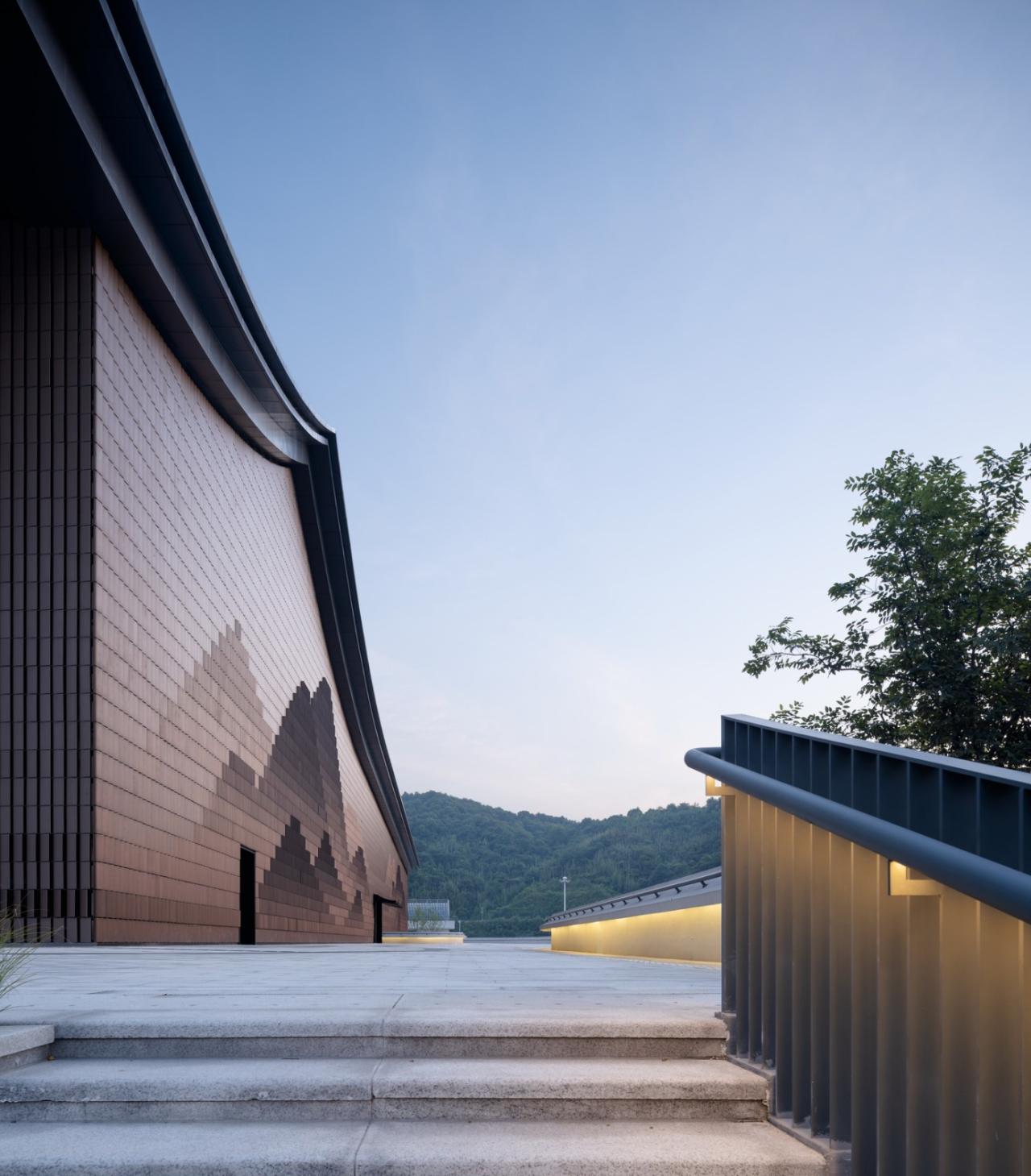 BIM建筑|富阳银湖体育中心:亚运射击射箭现代五项馆 / 浙江大学建筑设计研究院