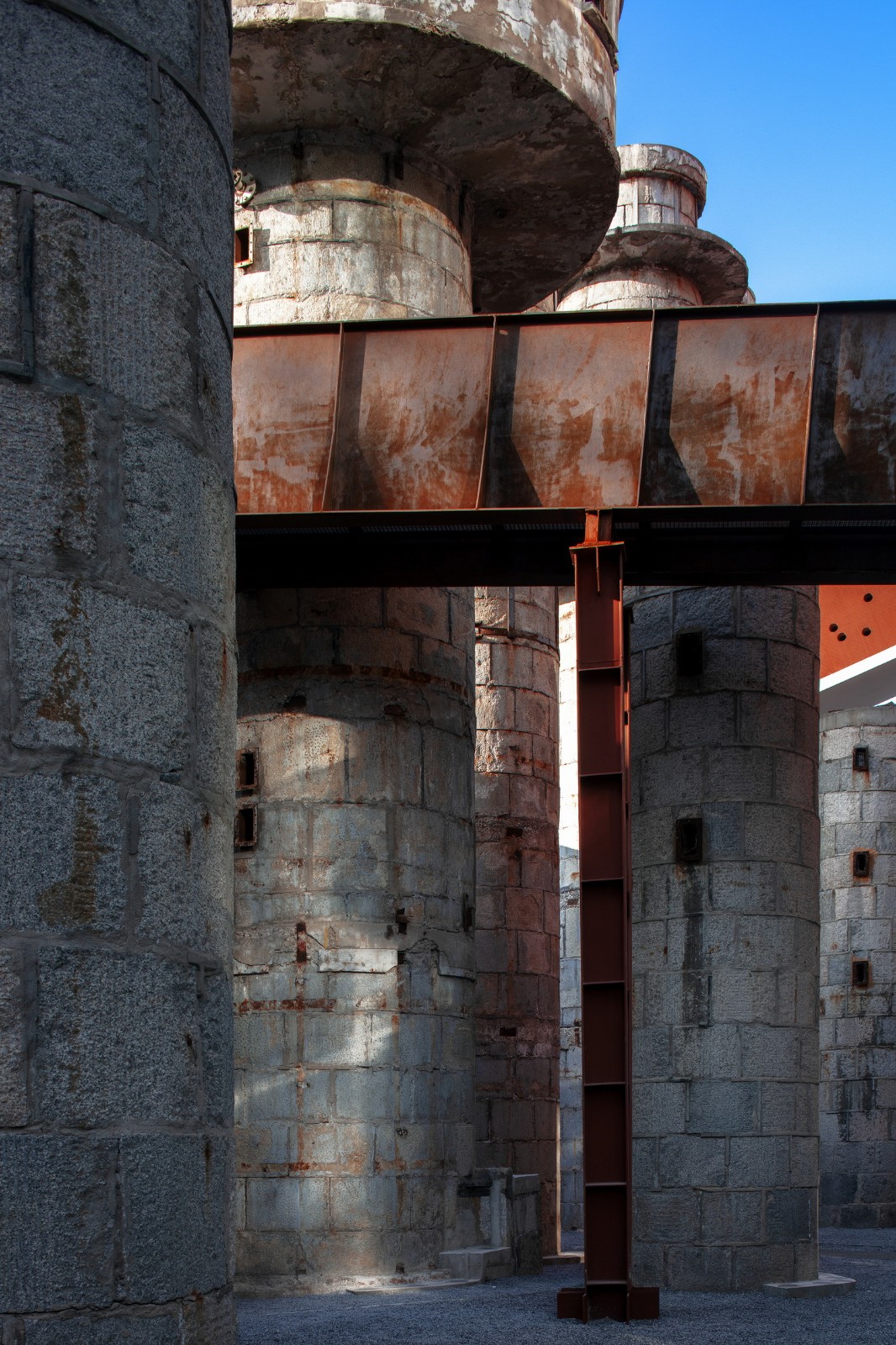 BIM建筑|南小营供热厂改造，越界锦荟园 / 原地建筑