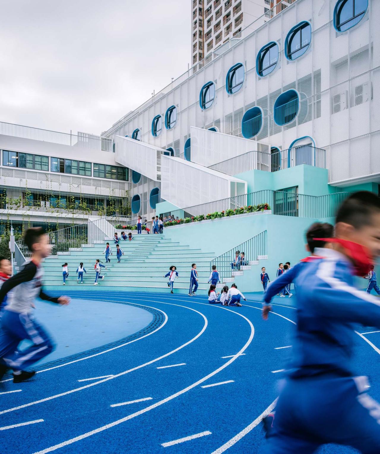 BIM建筑|学习层台—深圳福强小学 / 众建筑