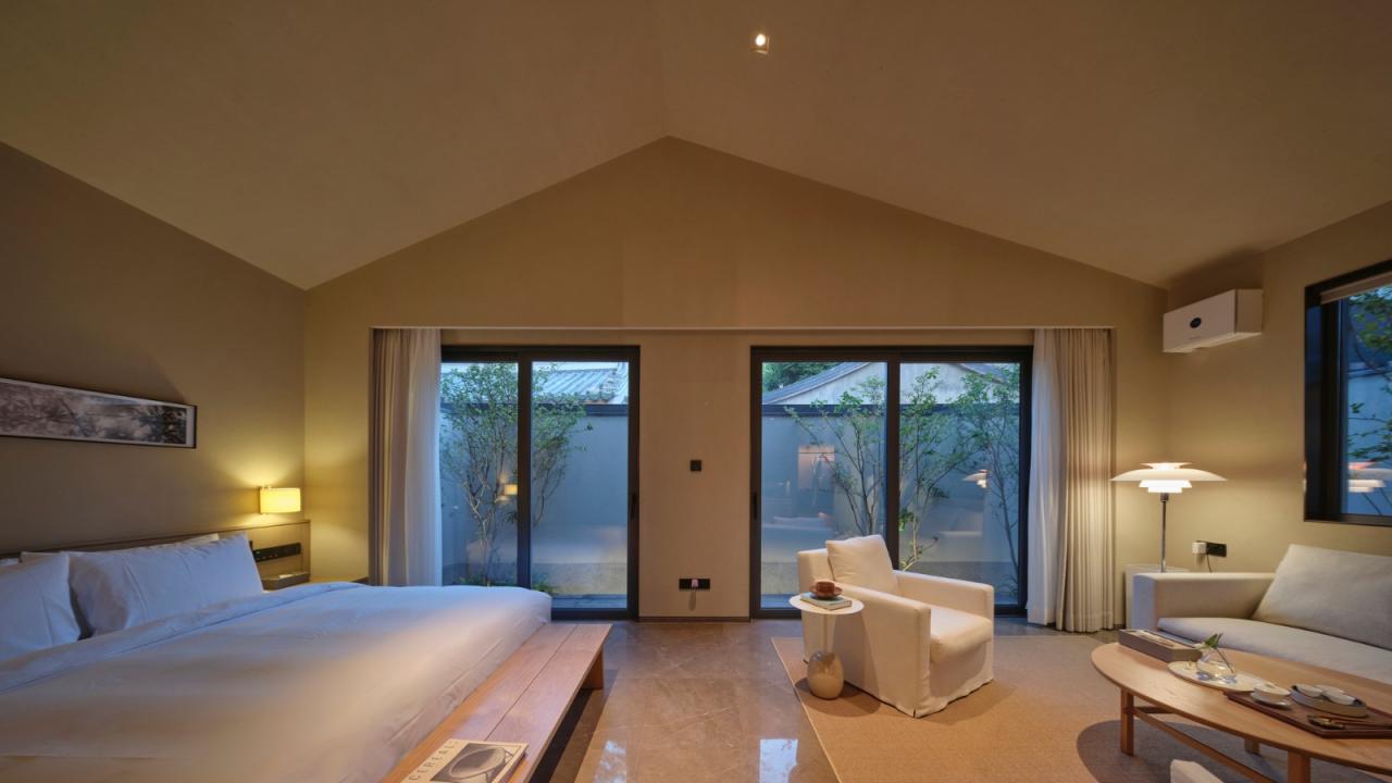 BIM建筑|潮州有熊酒店 / 以靠建筑