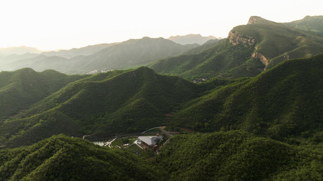 BIM建筑|化作天上的星星, 静美的灵魂栖息地：石家庄安德生命纪念公园·云镜 / 小隐建筑