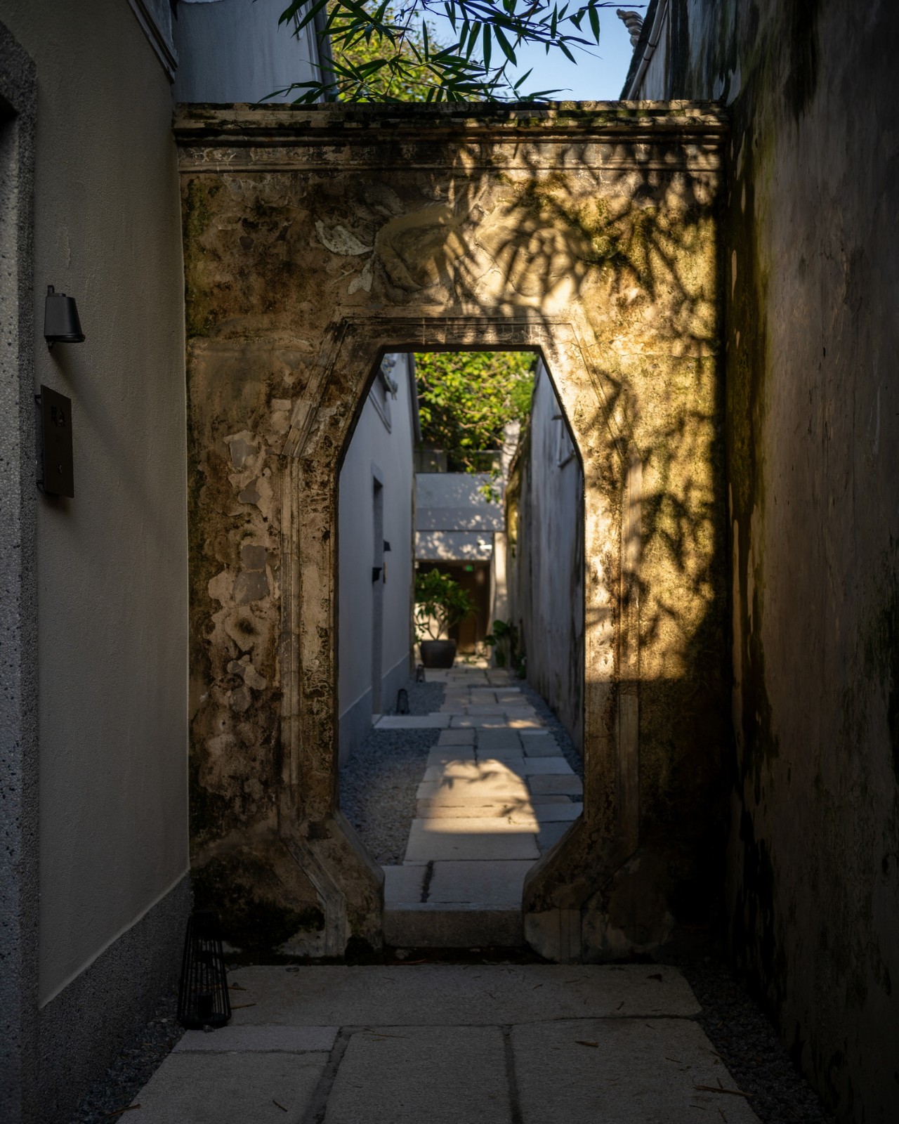 BIM建筑|潮州有熊酒店 / 以靠建筑