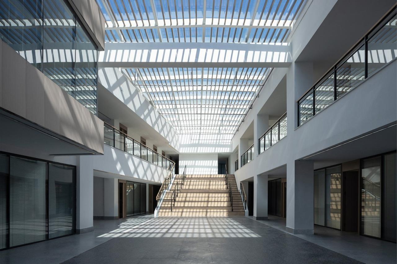 BIM建筑|磁器口服务中心 / 重庆悦集建筑设计