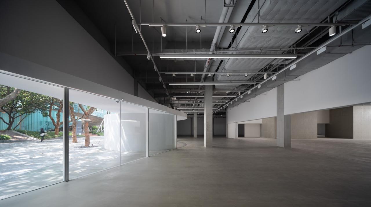 BIM建筑|掀开“白盒子”的美术馆：OCT当代艺术中心-B10馆 / URBANUS都市实践