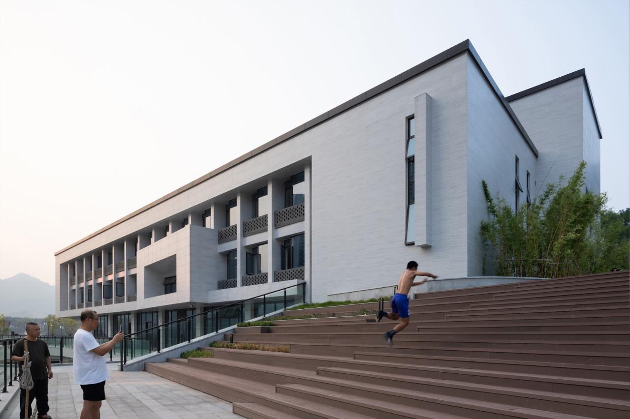 BIM建筑|磁器口服务中心 / 重庆悦集建筑设计