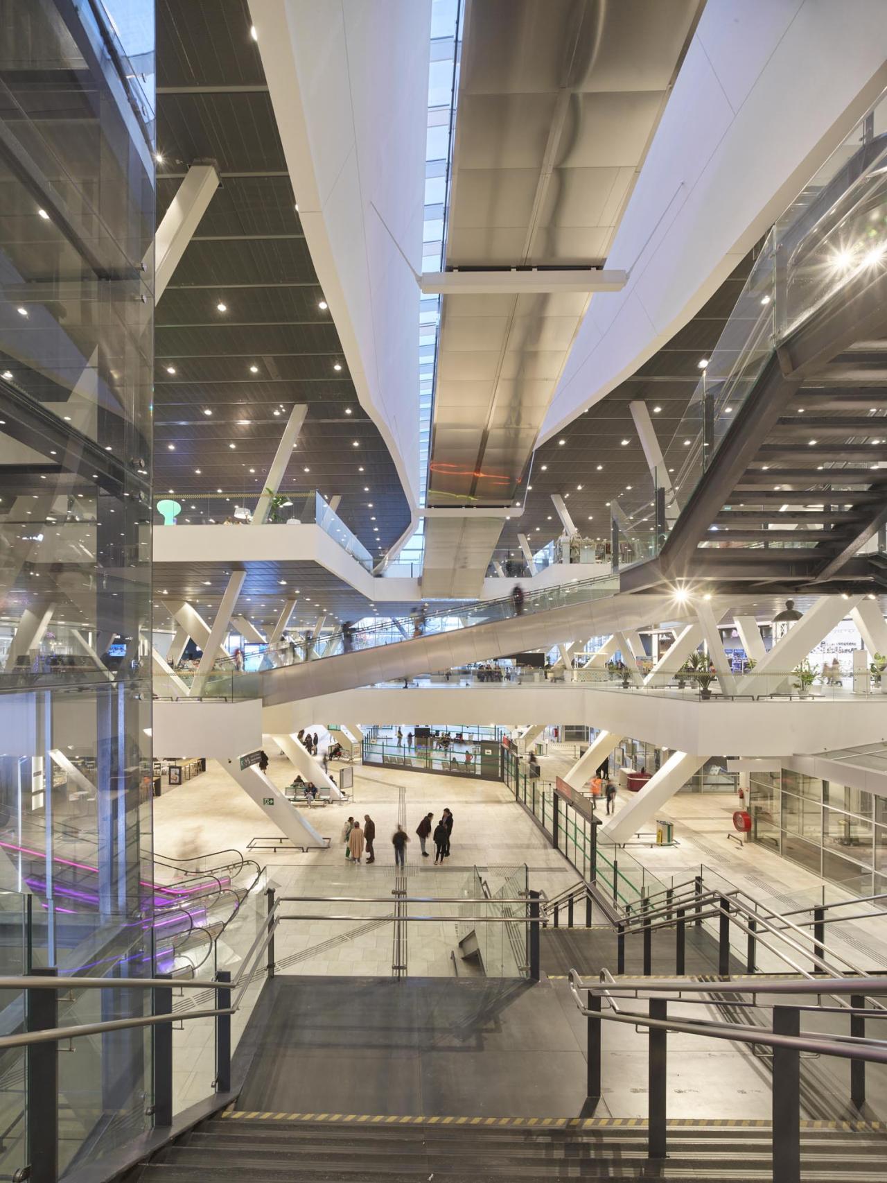 BIM建筑|混合用途的交通综合体 西班牙维亚利亚比戈综合交通枢纽站 / 墨菲西斯建筑事务所