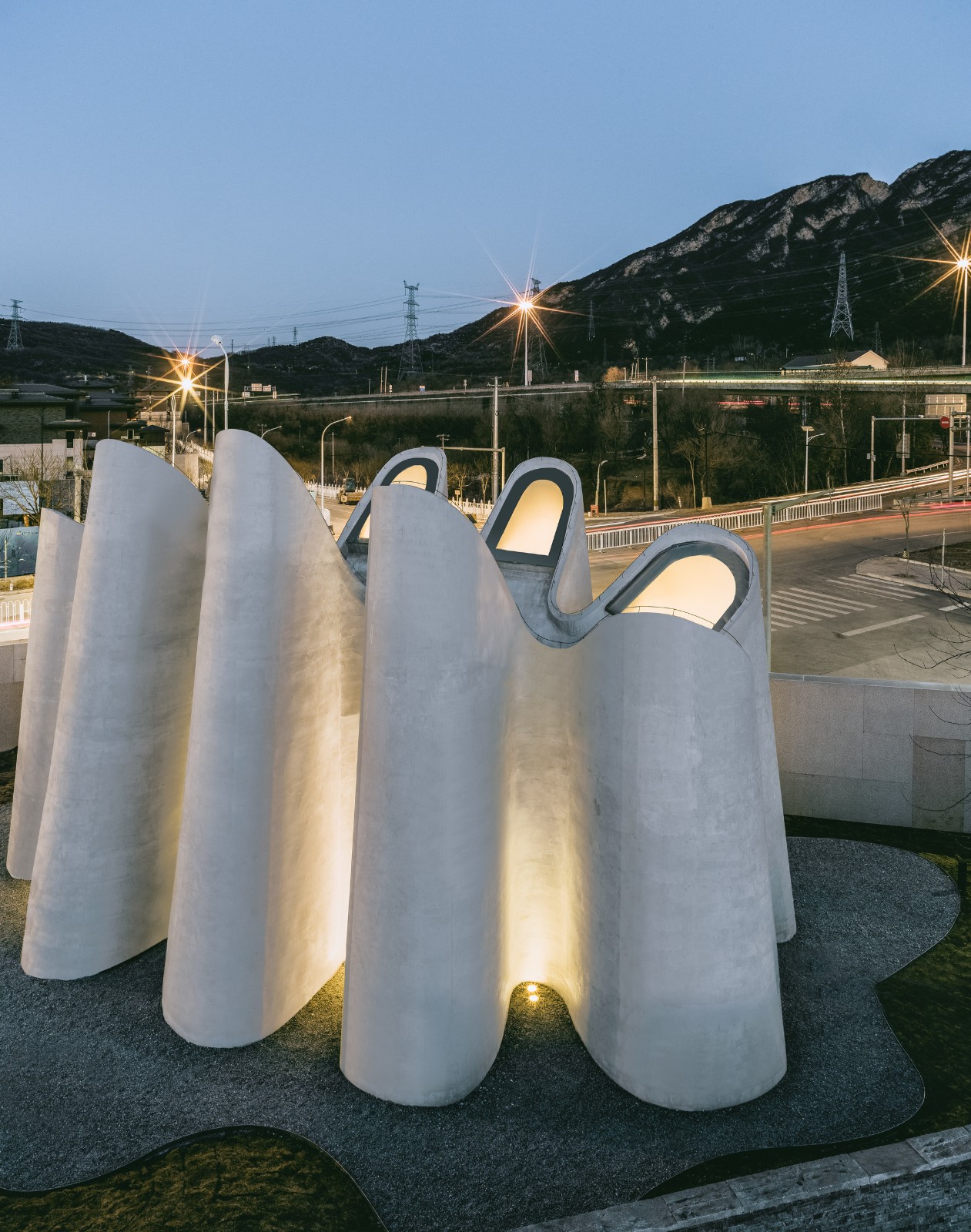 BIM建筑|天光洗手堂 / 众建筑