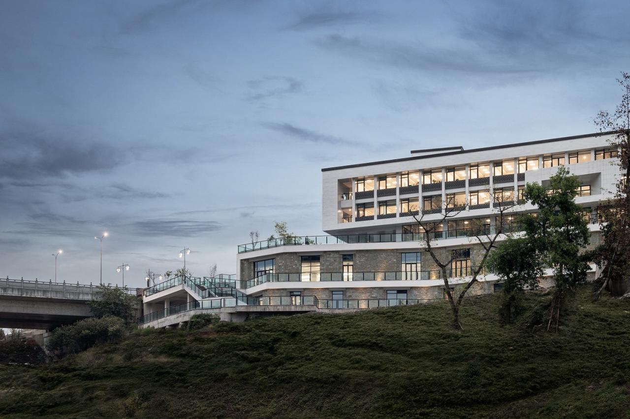 BIM建筑|磁器口服务中心 / 重庆悦集建筑设计