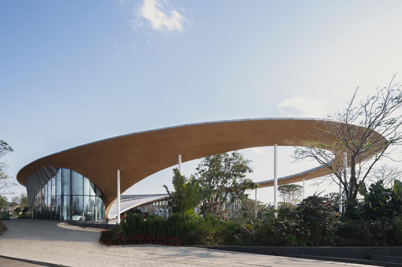 BIM建筑|海口西秀公园游客中心 / 慕达建筑