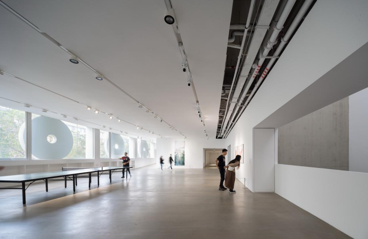 BIM建筑|掀开“白盒子”的美术馆：OCT当代艺术中心-B10馆 / URBANUS都市实践